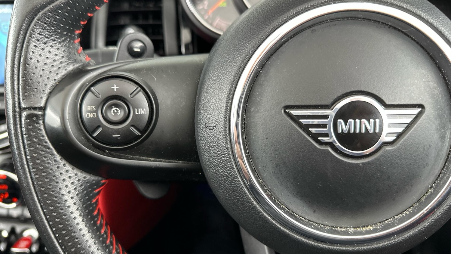 Used MINI Convertible 2020 for sale - 77839732: Photo 17