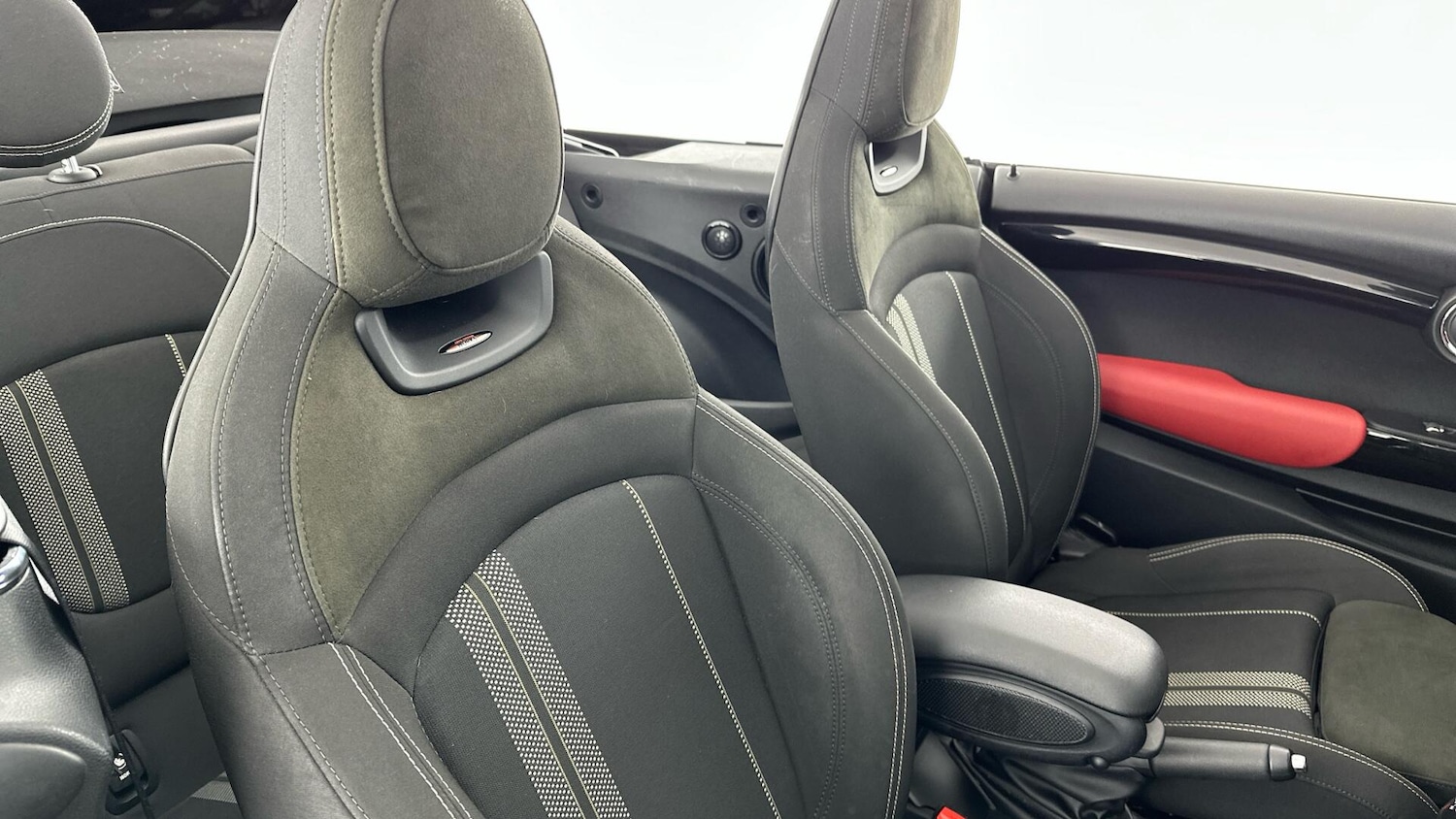 Used MINI Convertible 2020 for sale - 77839732: Photo 26