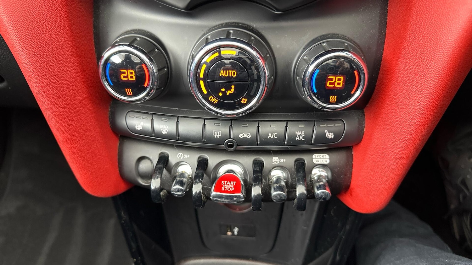 Used MINI Convertible 2020 for sale - 77839732: Photo 29