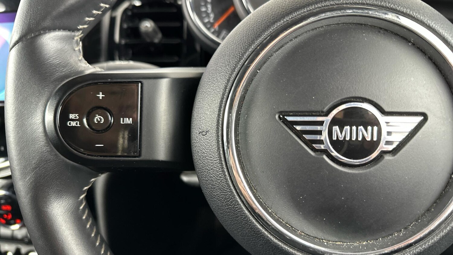 Used MINI Hatch 2022 for sale - 76760378: Photo 17