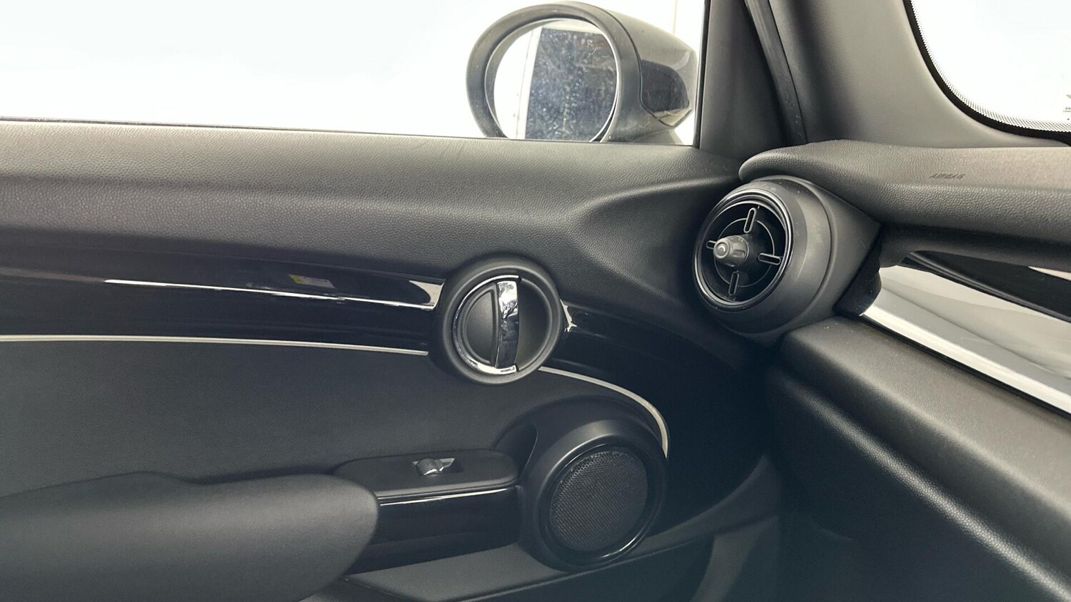 Used MINI Hatch 2022 for sale - 76760378: Photo 34