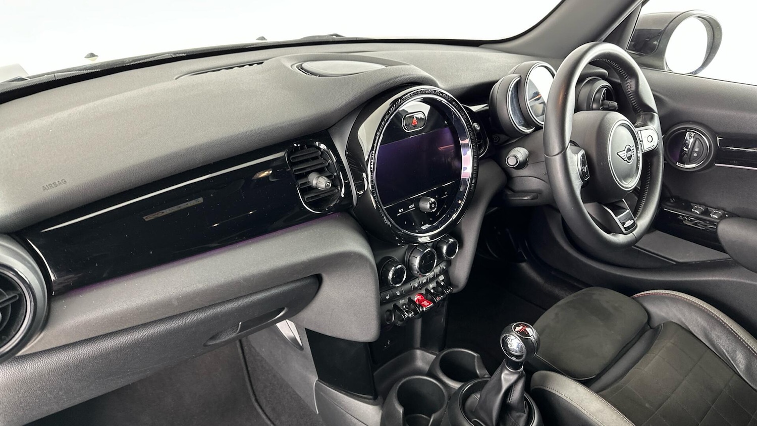 Used MINI Hatch 2022 for sale - 76760378: Photo 7