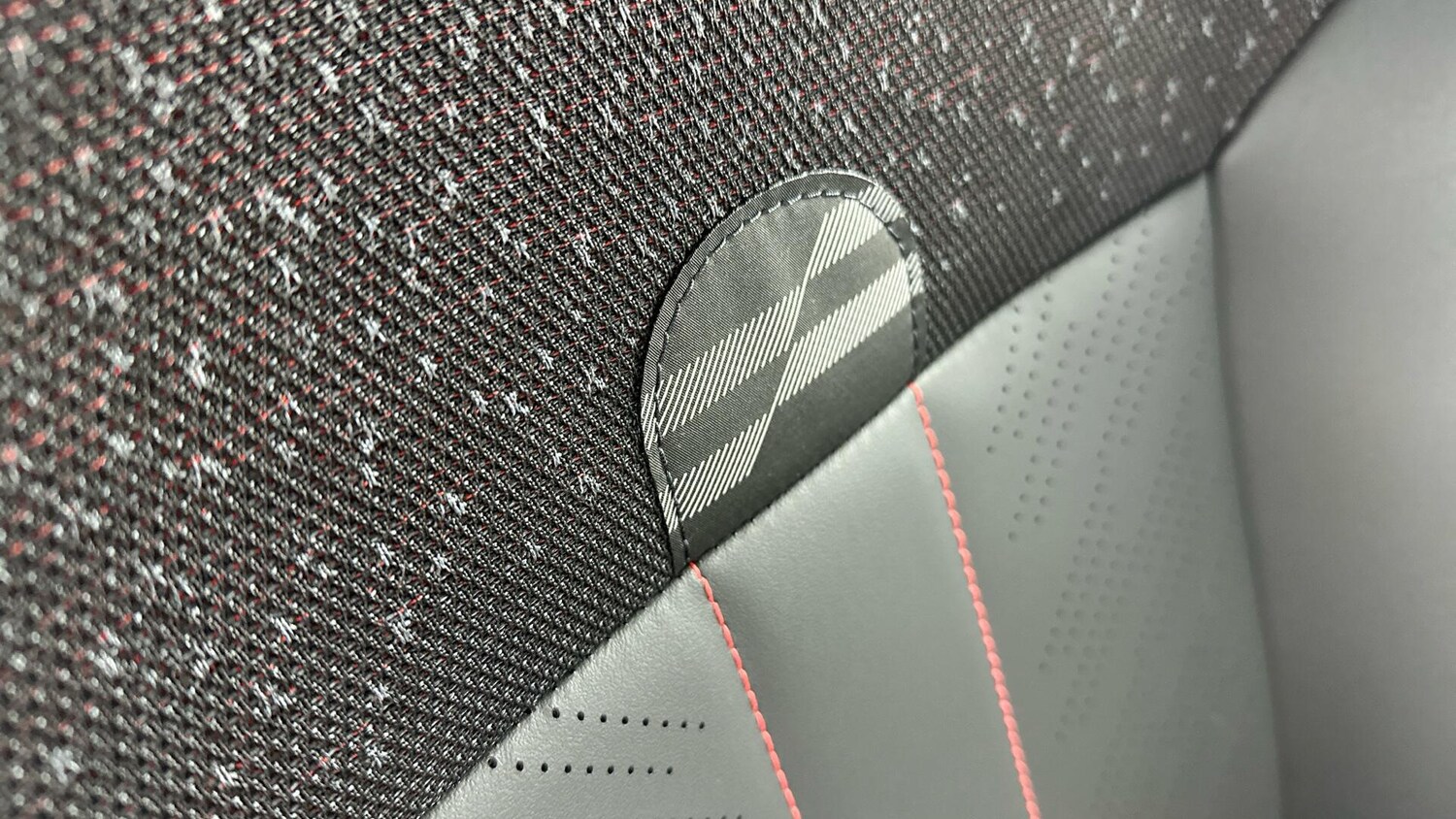 Used MINI Hatch 2025 for sale - 76832628: Photo 29