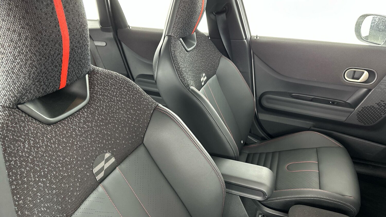 Used MINI Cooper 2024 for sale - 77838956: Photo 33