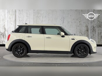 Used MINI Hatch 2018 for sale - 77626159: Photo