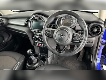 Used MINI Hatch 2020 for sale - 77290814: Photo