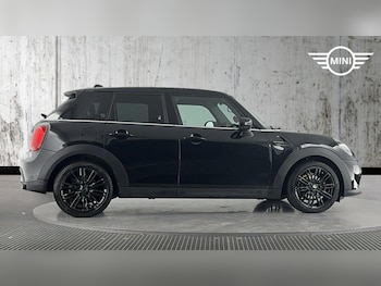 Used Hyundai i10 2025 for sale - 76825200: Photo