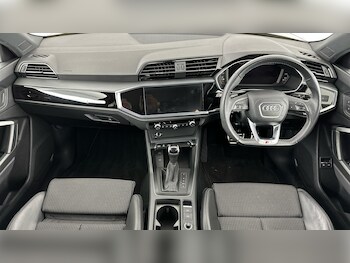 Used Audi Q3 2023 for sale - 77705516: Photo