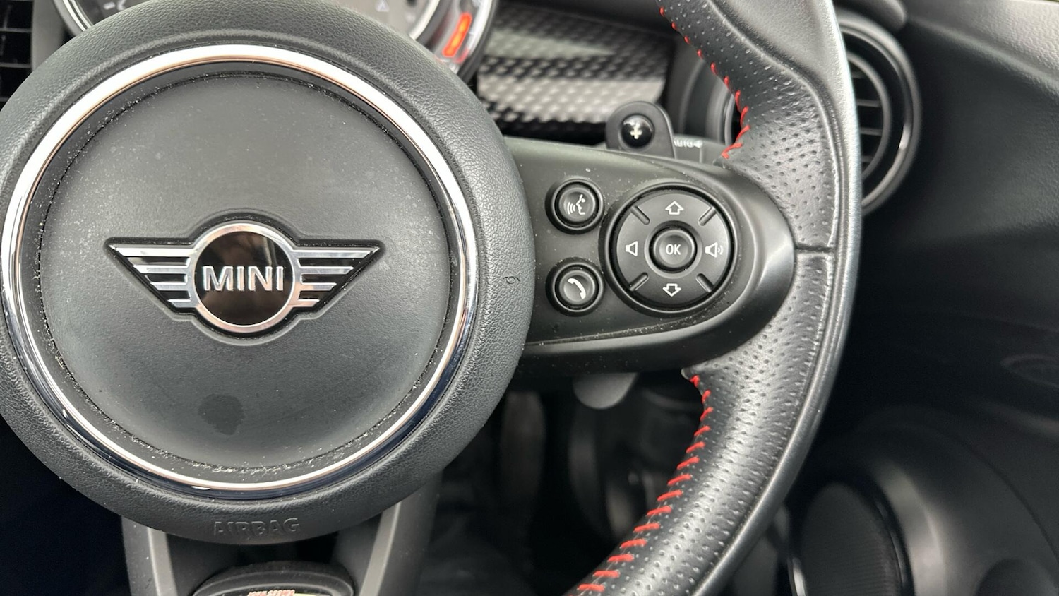 Used MINI Convertible 2019 for sale - 76760488: Photo 18