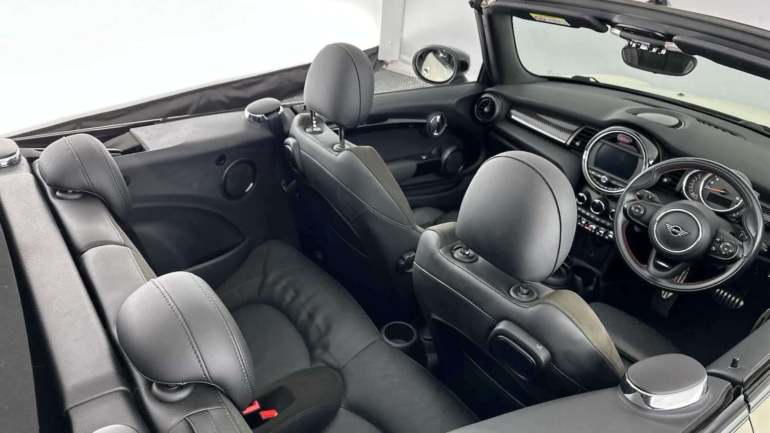 Used MINI Convertible 2019 for sale - 76760488: Photo 25