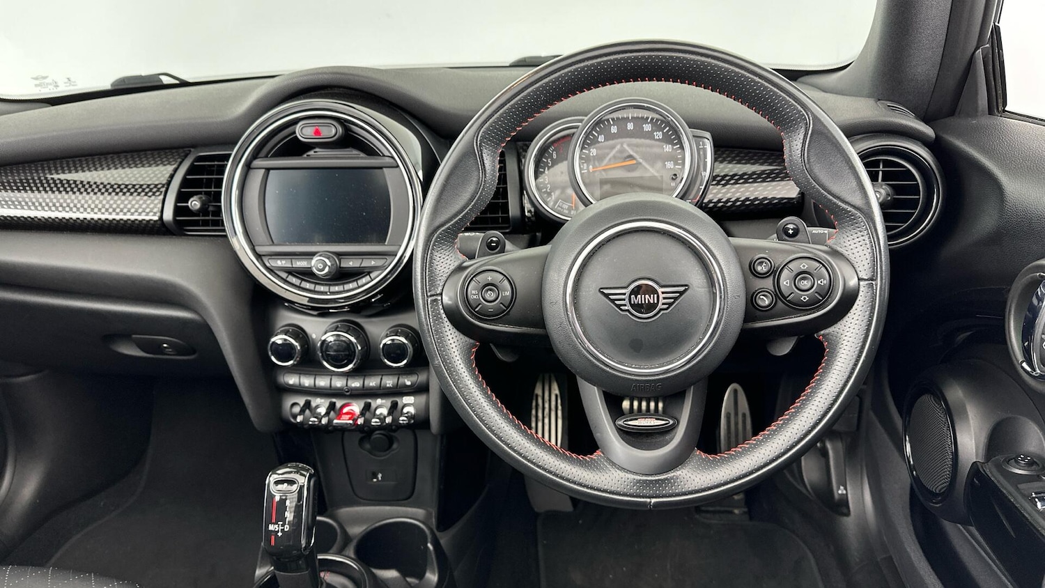 Used MINI Convertible 2019 for sale - 76760488: Photo 5