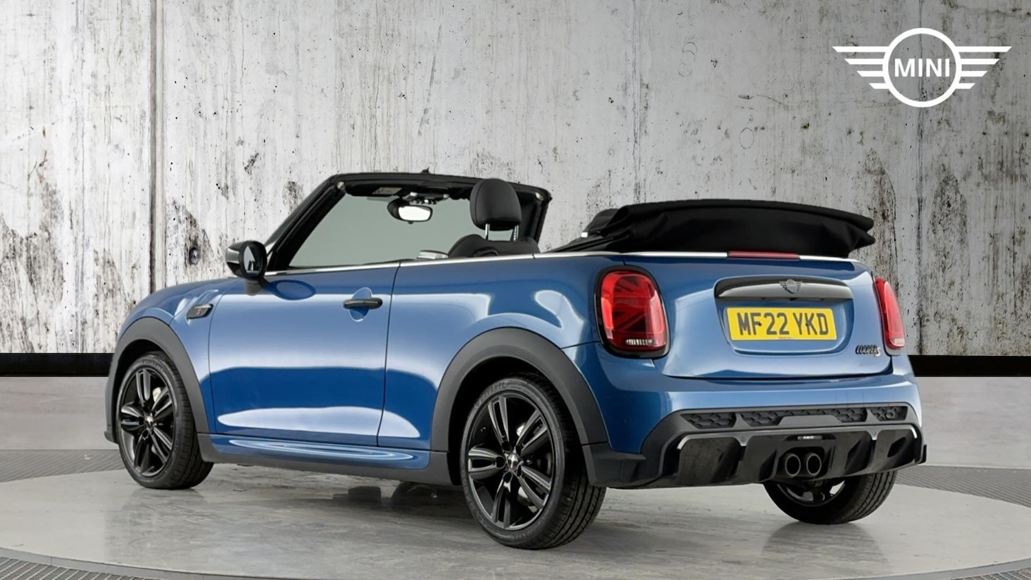 Used MINI Convertible 2022 for sale - 76760453: Photo 2