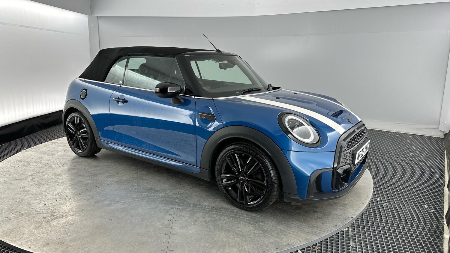 Used MINI Convertible 2022 for sale - 76760453: Photo 21