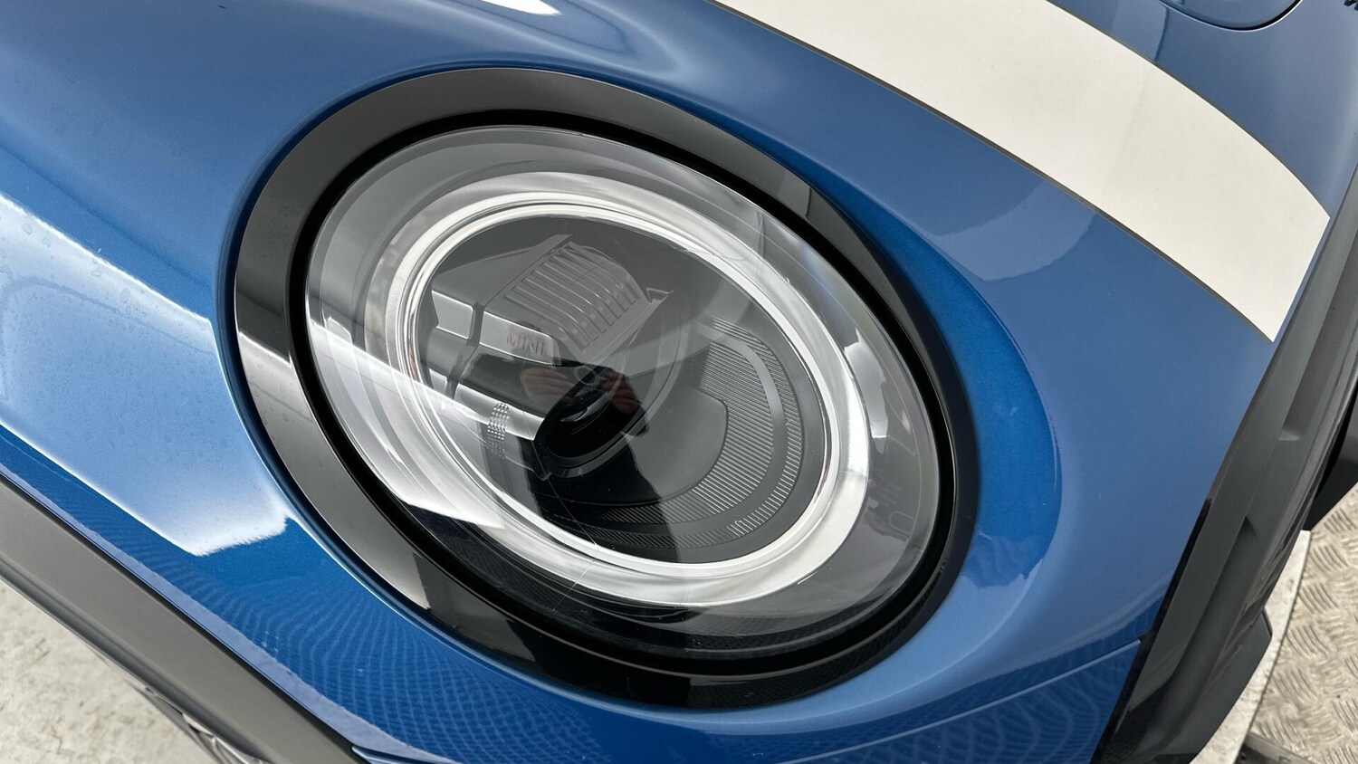 Used MINI Convertible 2022 for sale - 76760453: Photo 23