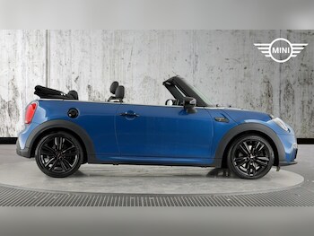 Used MINI Convertible 2022 for sale - 76760453: Photo