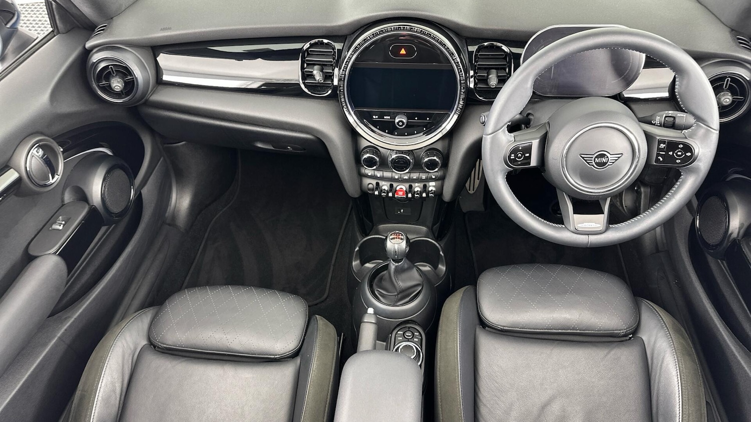 Used MINI Convertible 2022 for sale - 76760453: Photo 4