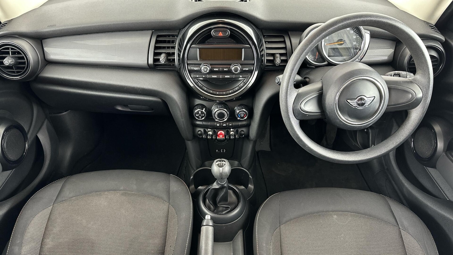 Used MINI Hatch 2018 for sale - 77993447: Photo 4