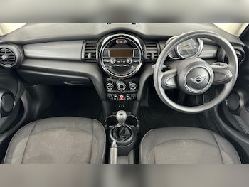 Used MINI Hatch 2018 for sale - 77993447: Photo