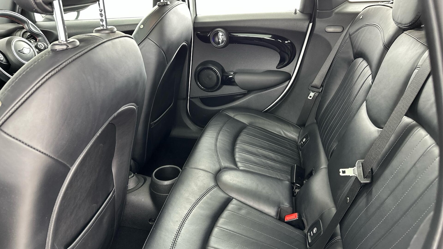 Used MINI Hatch 2018 for sale - 76760382: Photo 12