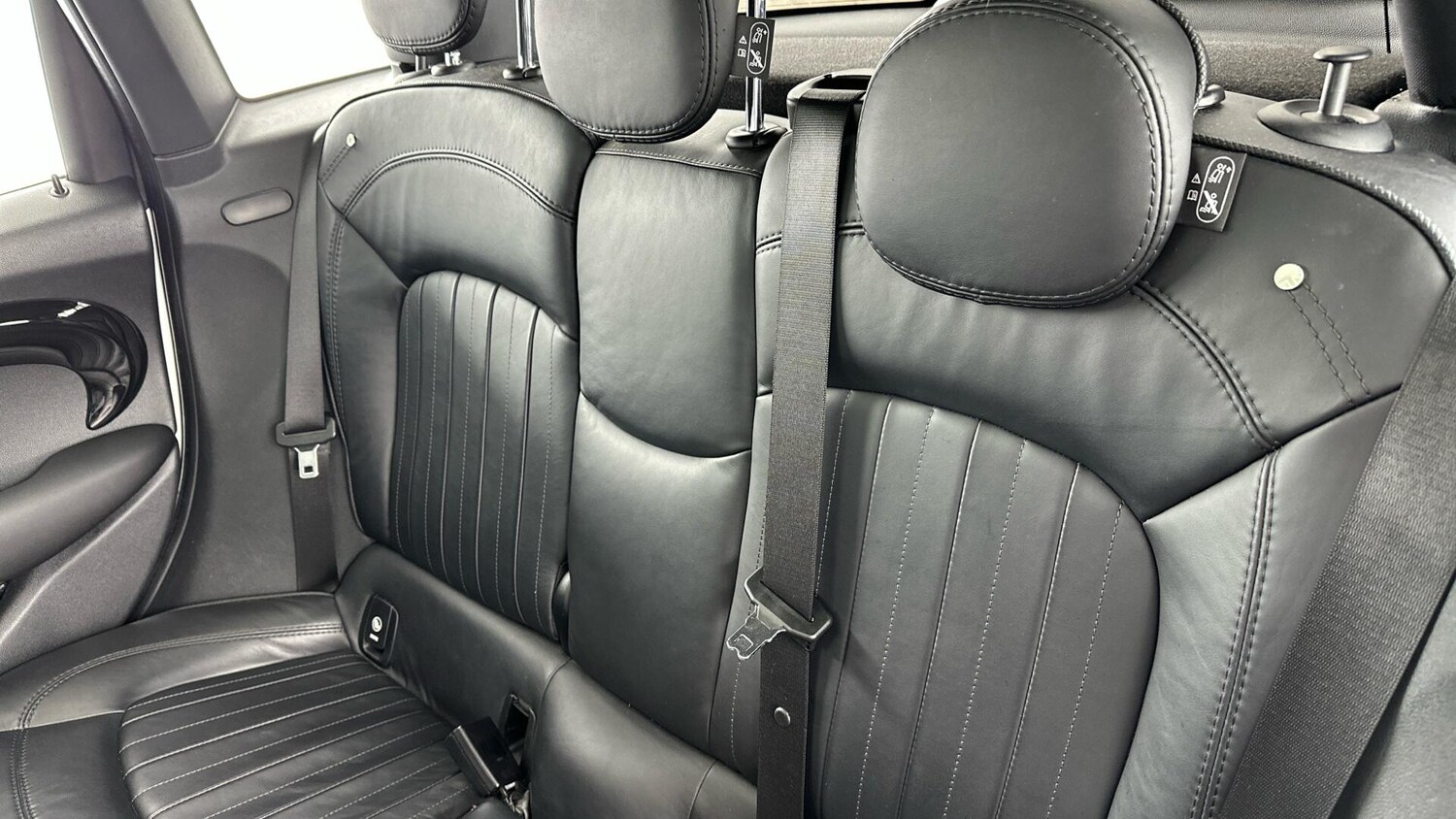 Used MINI Hatch 2018 for sale - 76760382: Photo 29