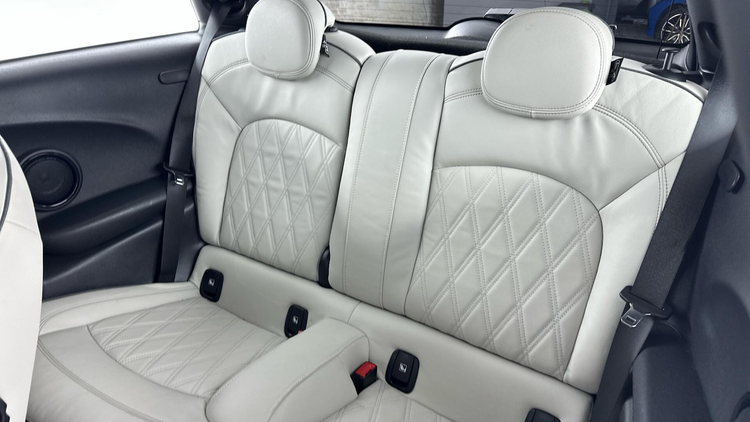 Used MINI Hatch 2022 for sale - 76760319: Photo 12