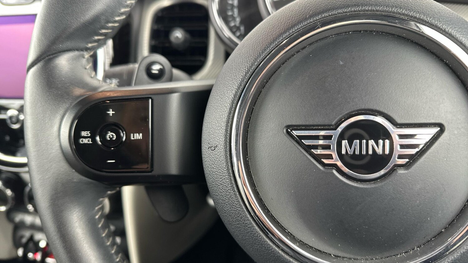 Used MINI Hatch 2022 for sale - 76760319: Photo 17