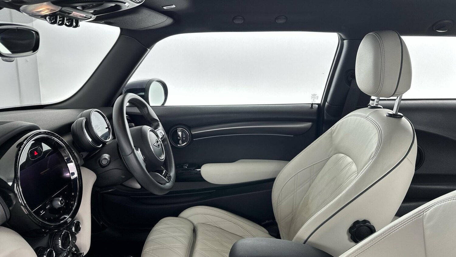 Used MINI Hatch 2022 for sale - 76760319: Photo 25