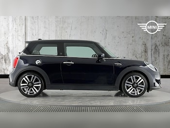 Used MINI Hatch 2022 for sale - 76760319: Photo