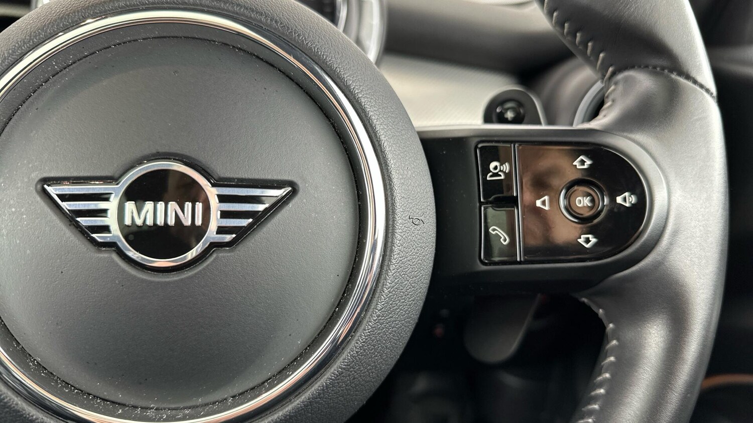 Used MINI Hatch 2023 for sale - 76760251: Photo 18