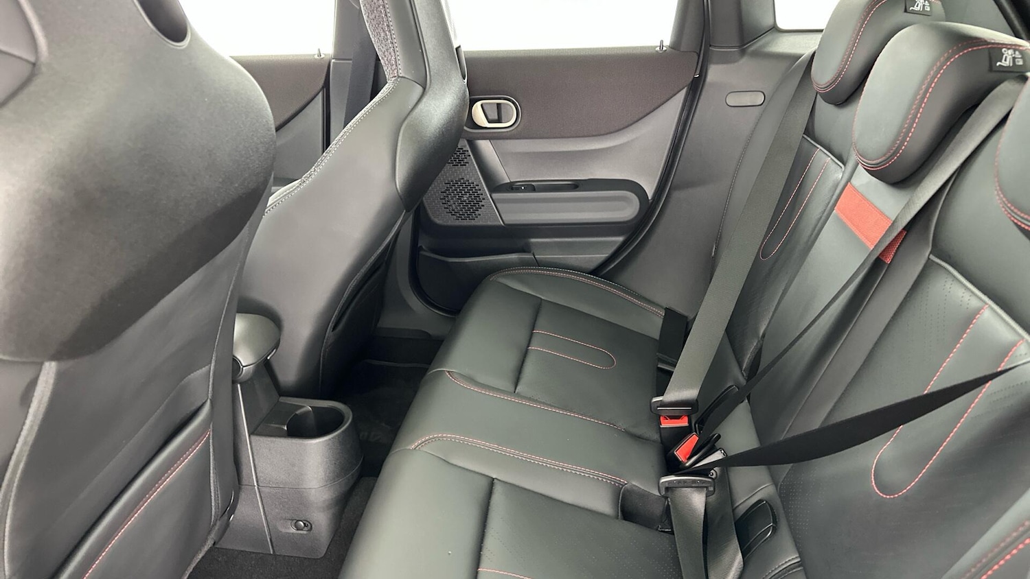 Used MINI Hatch 2025 for sale - 77016537: Photo 12