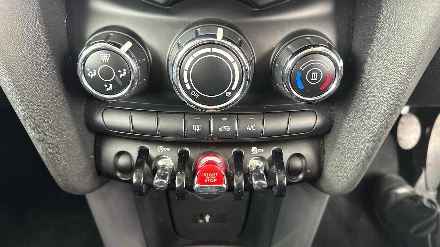 Used MINI Hatch 2018 for sale - 77710333: Photo 23