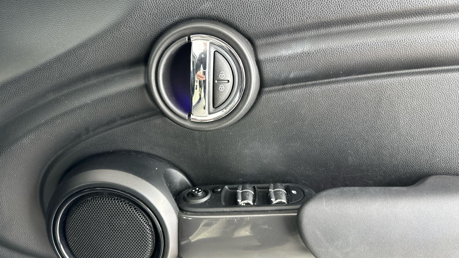 Used MINI Hatch 2019 for sale - 76760445: Photo 20