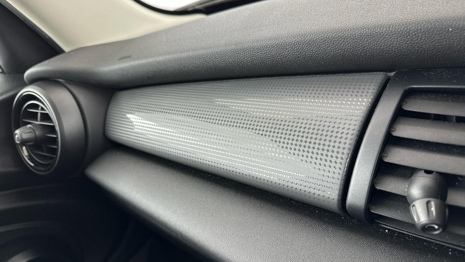 Used MINI Hatch 2019 for sale - 76760445: Photo 33