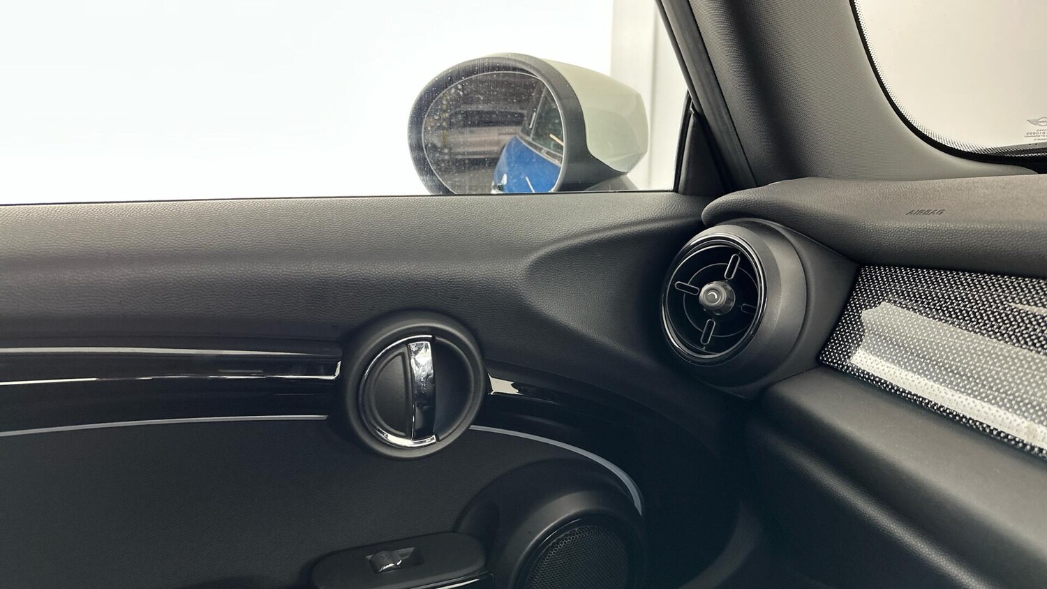 Used MINI Hatch 2022 for sale - 76760346: Photo 32