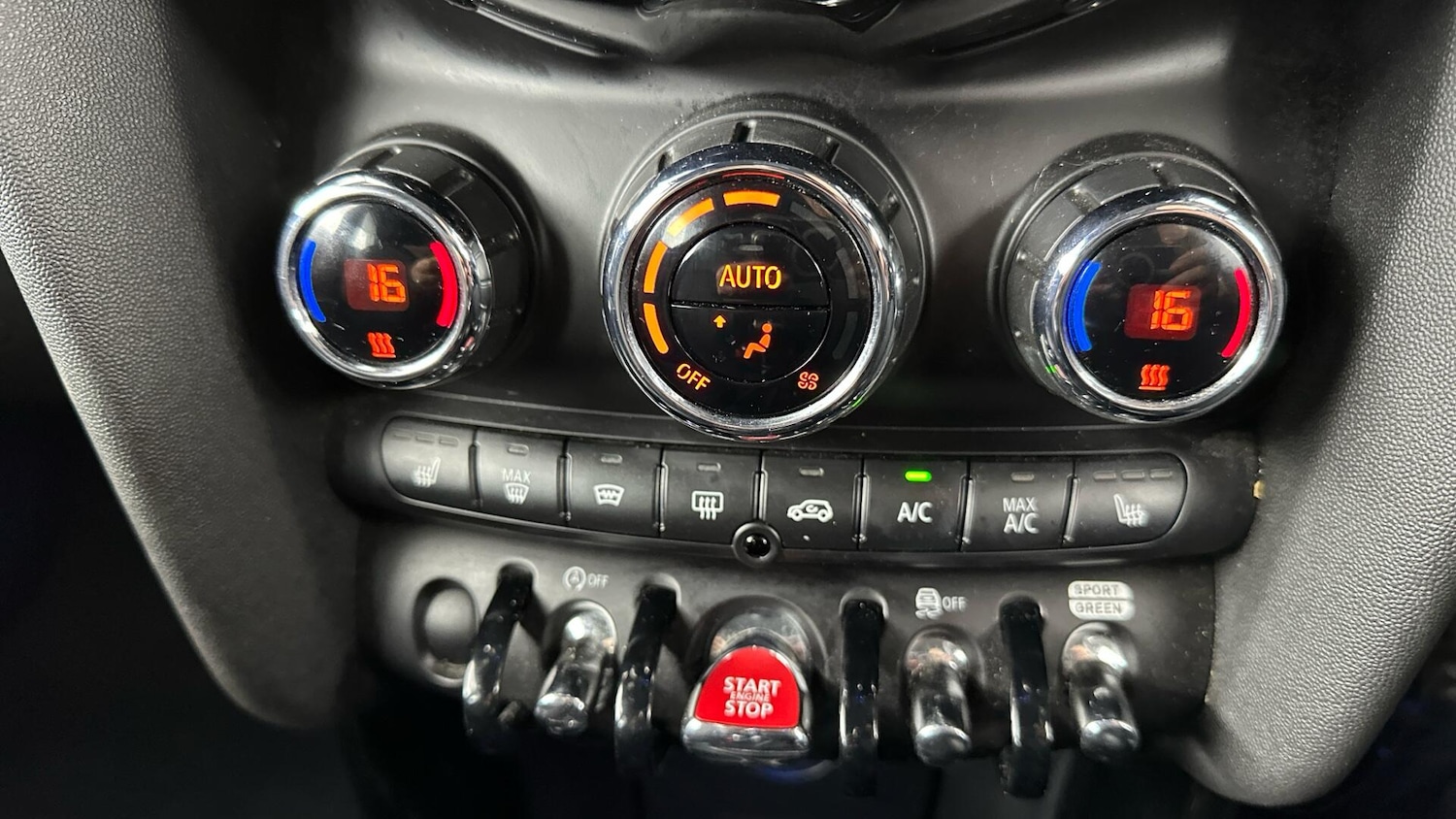 Used MINI Hatch 2022 for sale - 76760486: Photo 34