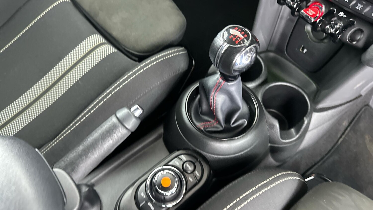 Used MINI Hatch 2019 for sale - 78019723: Photo 10