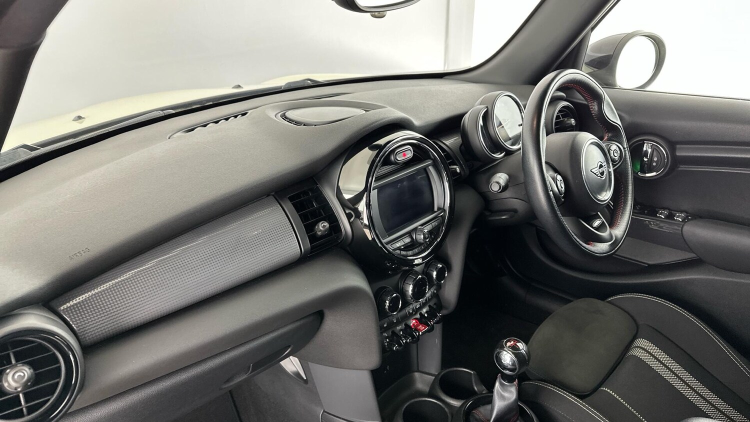 Used MINI Hatch 2019 for sale - 78019723: Photo 7