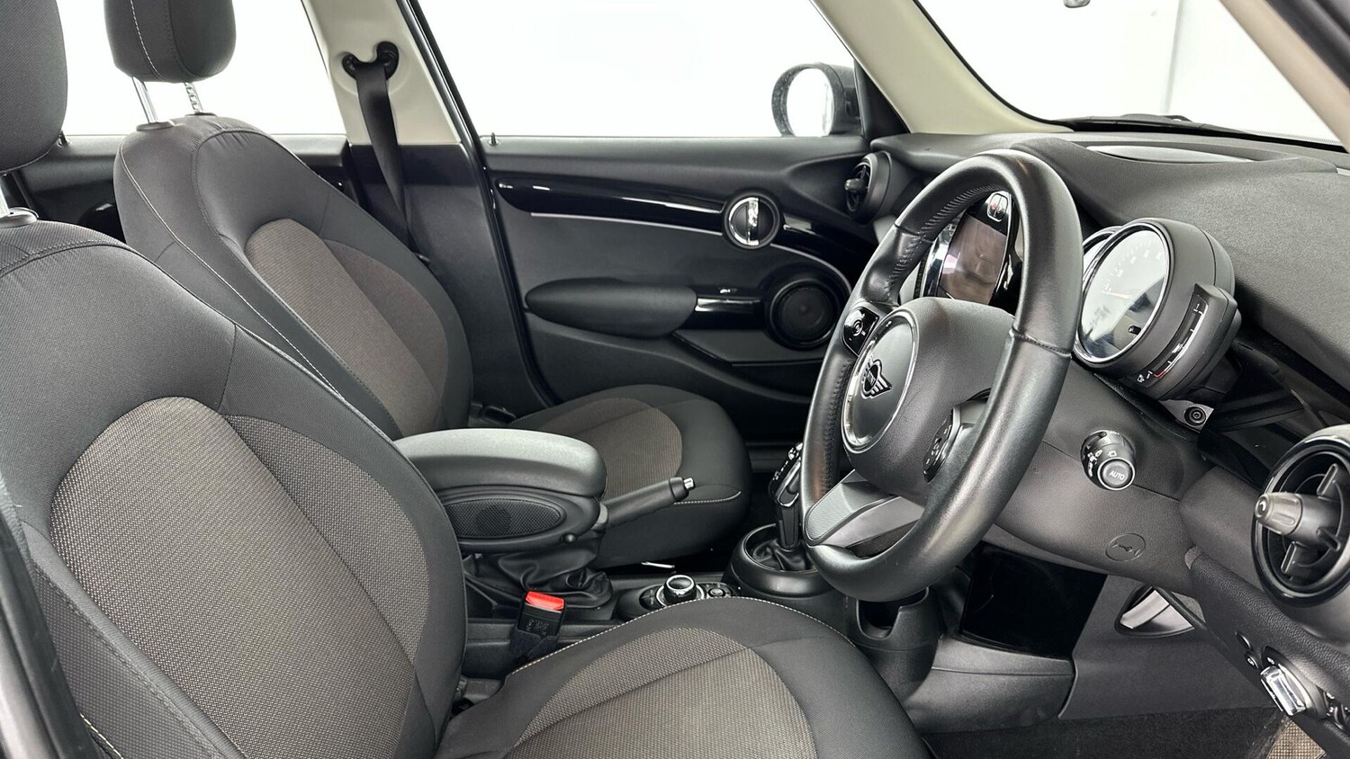 Used MINI Hatch for sale - 77496370: Photo 11