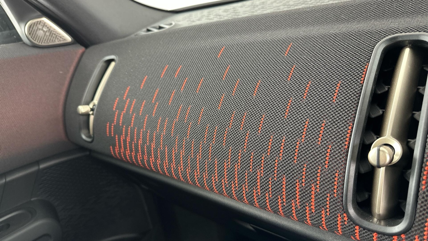 Used MINI Countryman 2025 for sale - 76760359: Photo 38