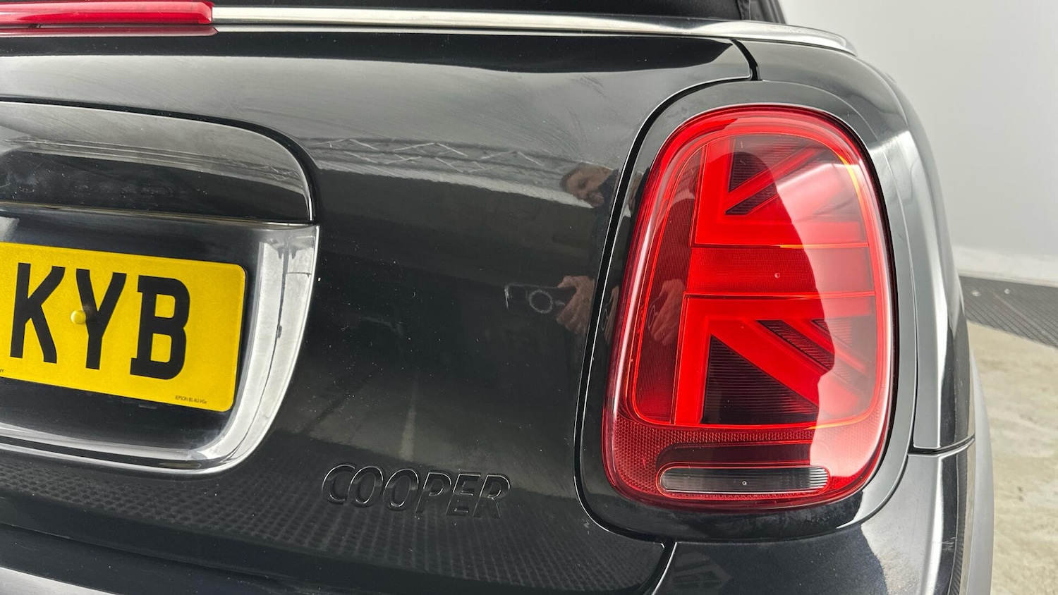 Used MINI Convertible 2023 for sale - 77425886: Photo 21