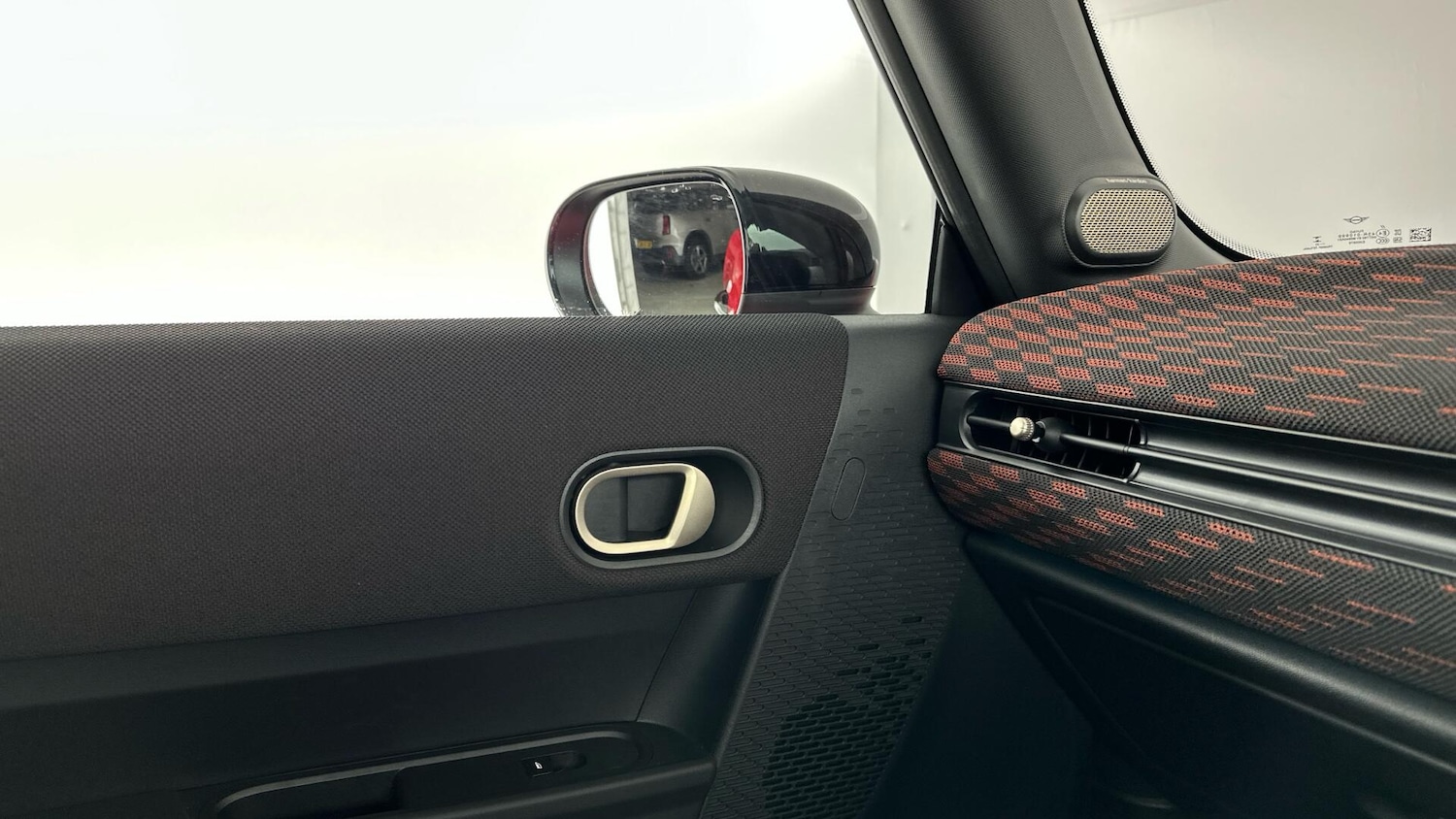 Used MINI Cooper 2025 for sale - 76760439: Photo 42