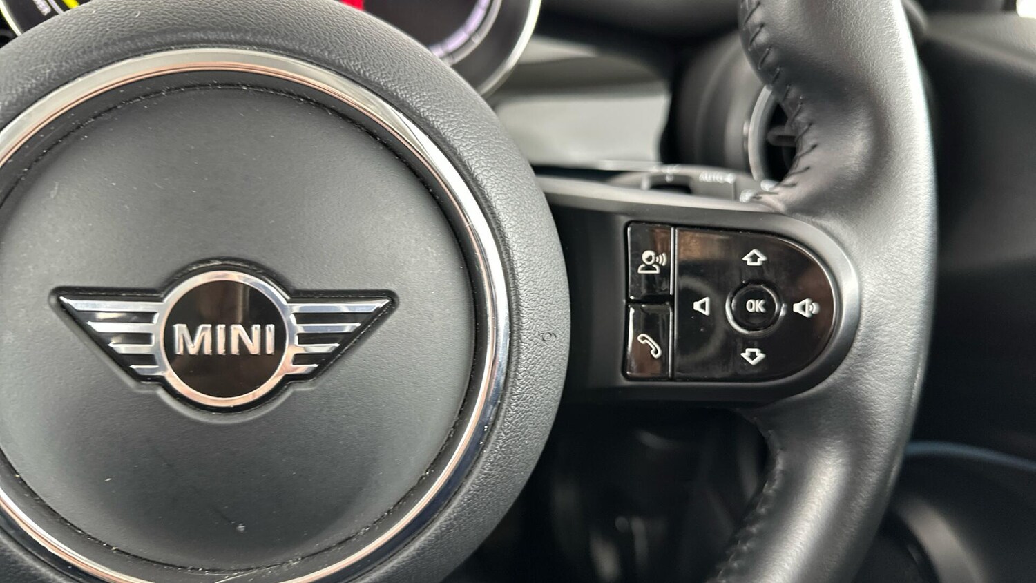 Used MINI Hatch 2021 for sale - 76760463: Photo 18