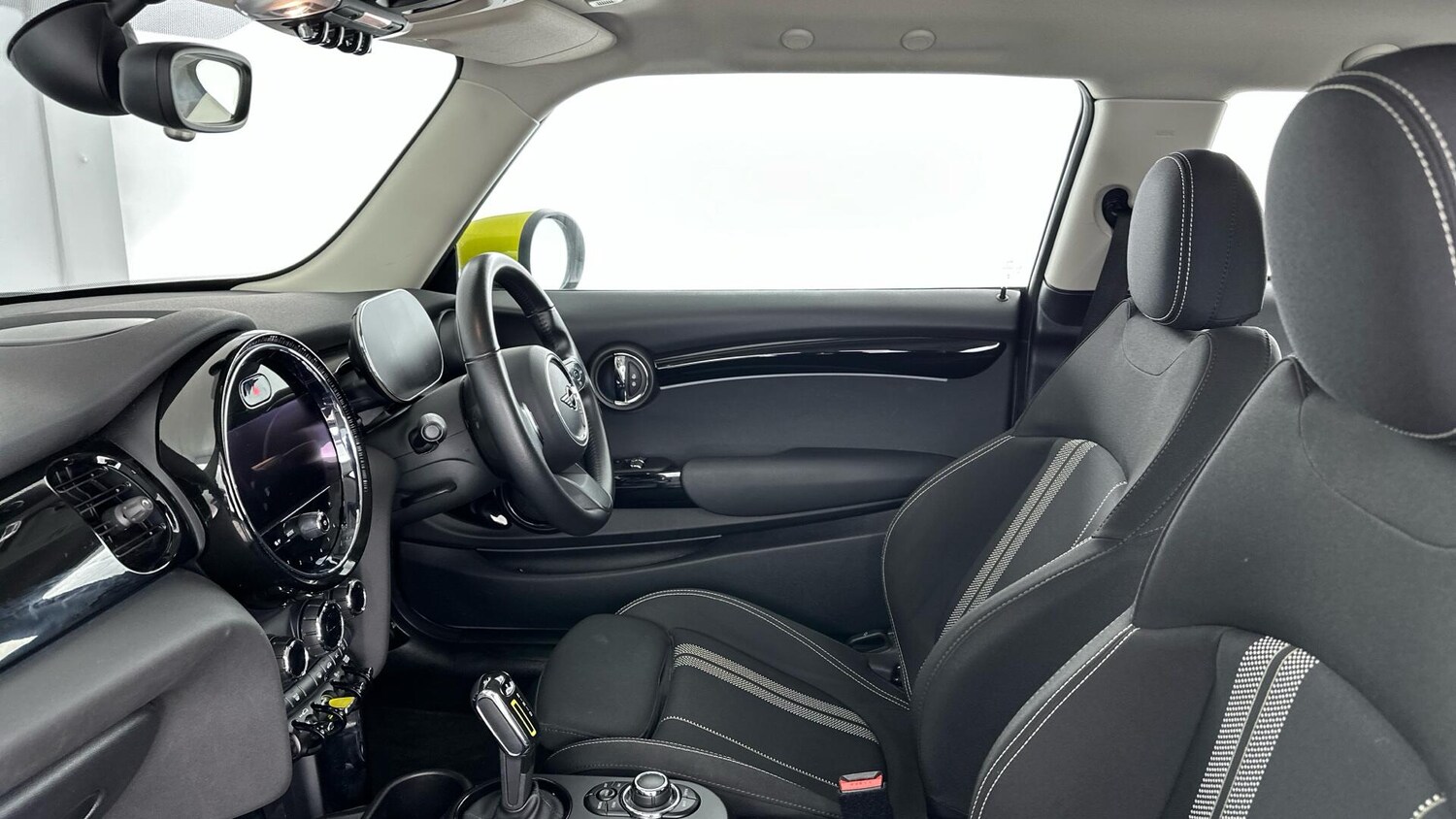 Used MINI Hatch 2021 for sale - 76760463: Photo 29