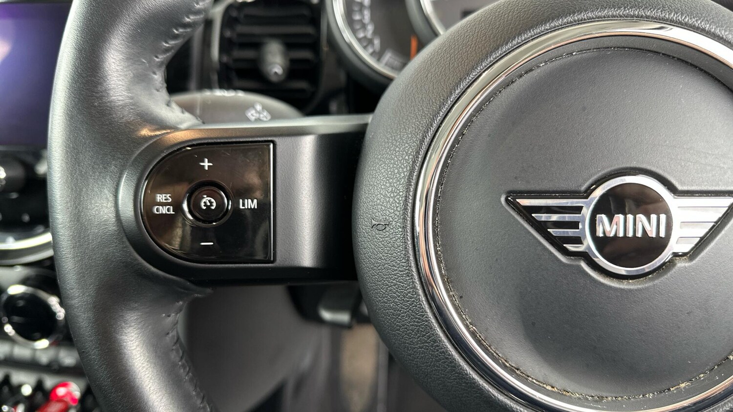 Used MINI Hatch 2022 for sale - 76760498: Photo 17