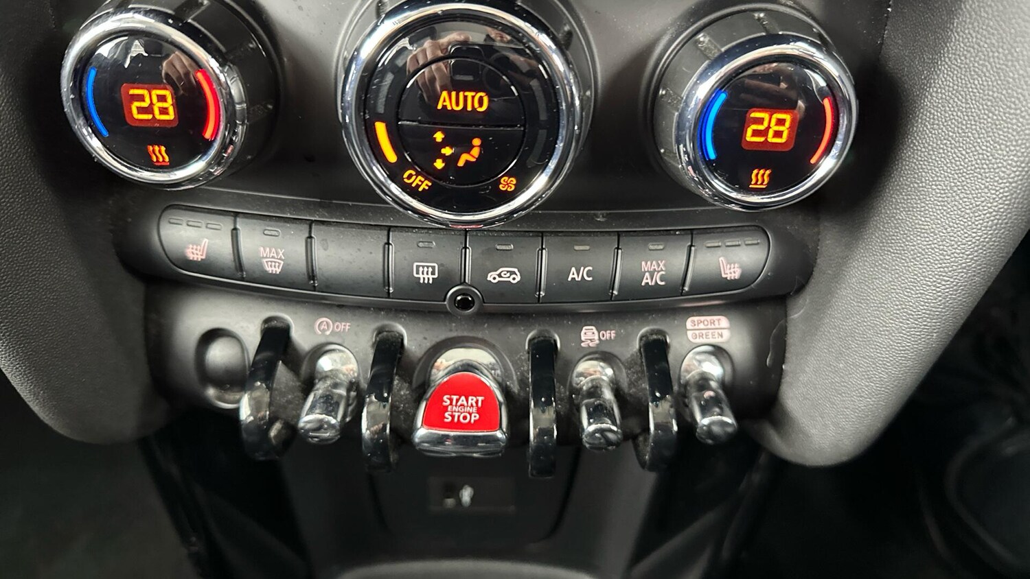 Used MINI Hatch 2022 for sale - 76760498: Photo 28