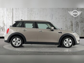 Used MINI Hatch 2022 for sale - 76760498: Photo