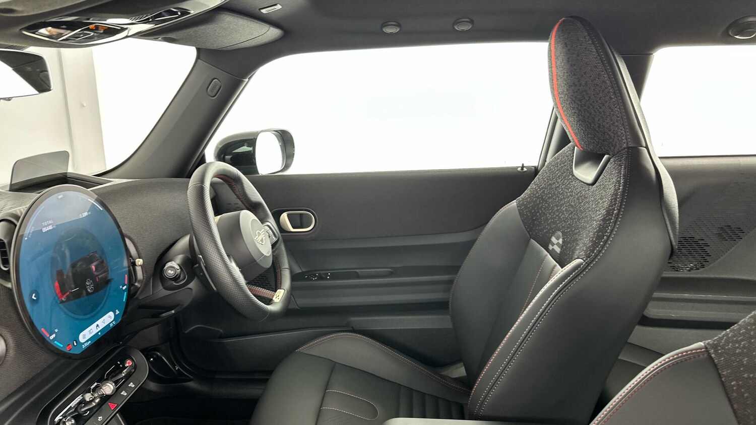 Used MINI Cooper 2025 for sale - 76760309: Photo 31