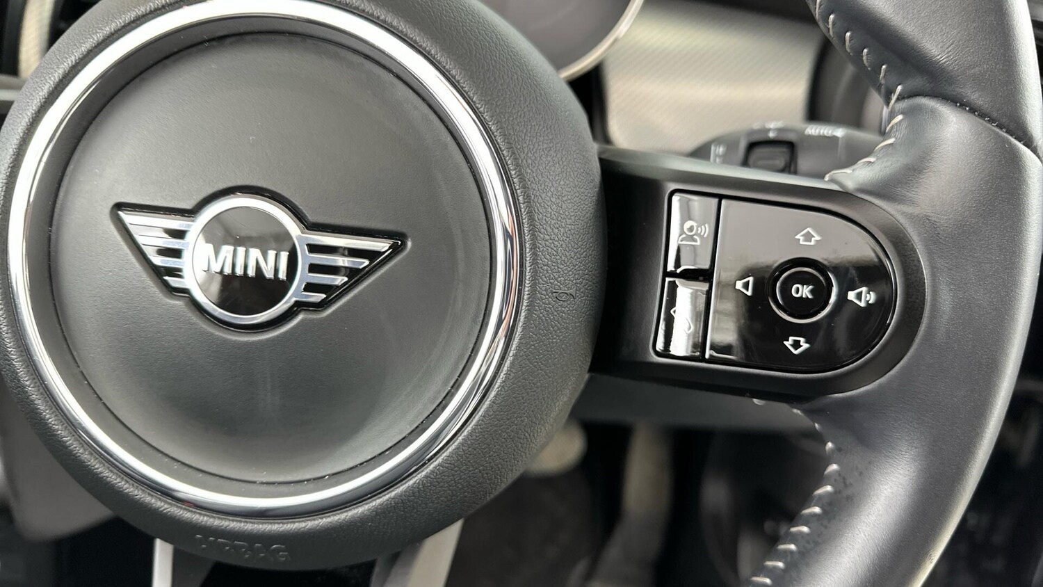 Used MINI Convertible 2023 for sale - 77496292: Photo 18