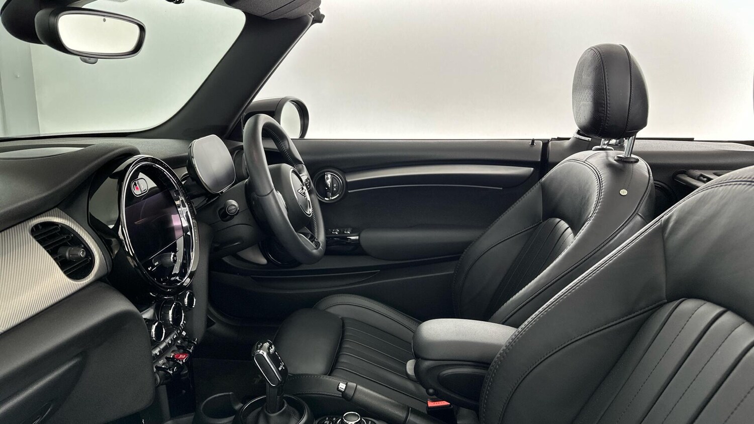 Used MINI Convertible 2023 for sale - 77496292: Photo 23