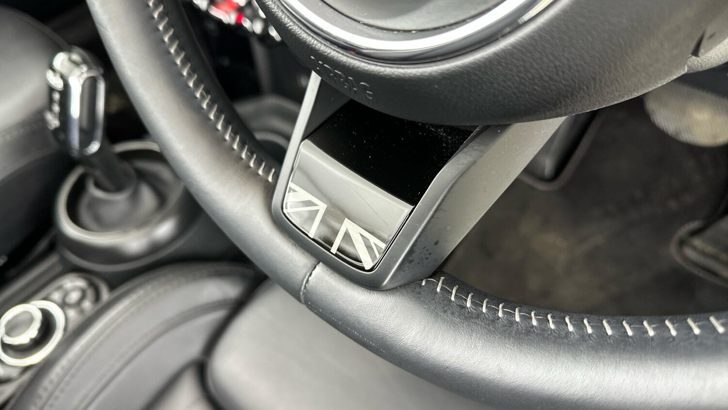 Used MINI Convertible 2023 for sale - 77496292: Photo 27